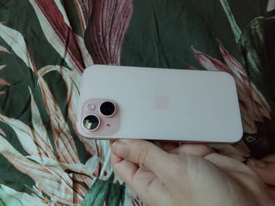 Apple iPhone 15