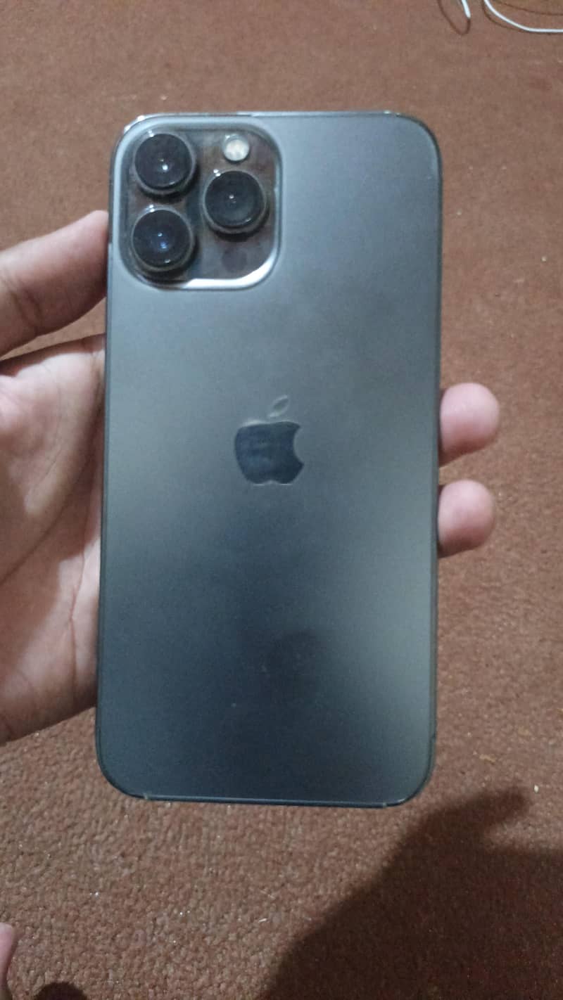 Apple iPhone 13 Pro Max 3