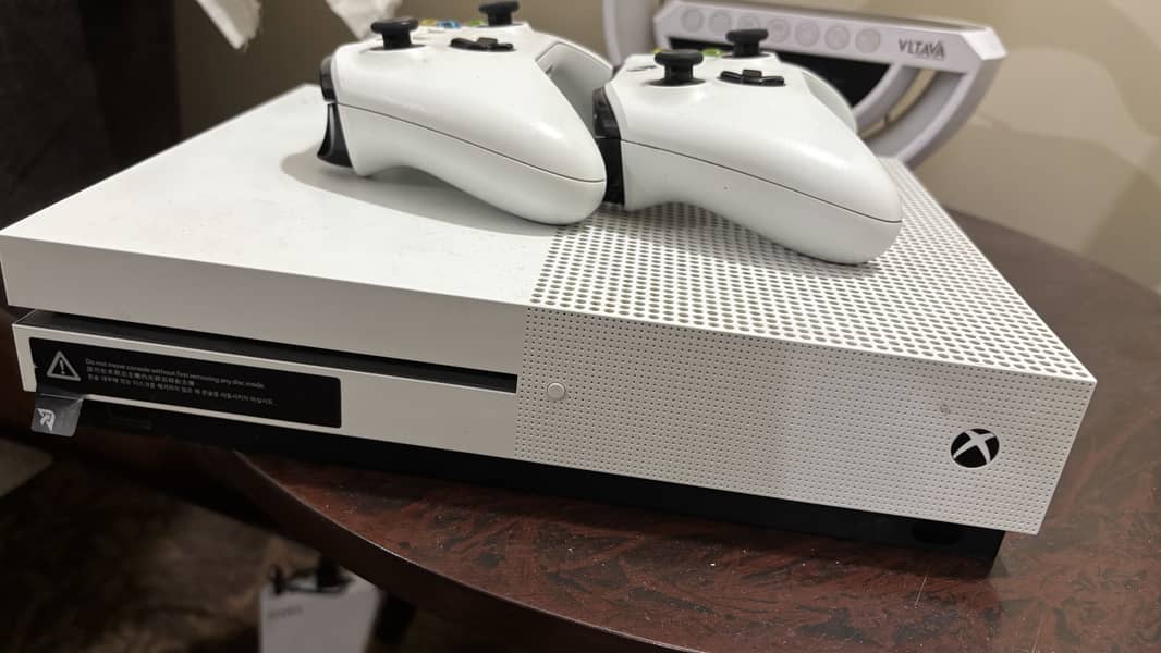 Xbox one s 1