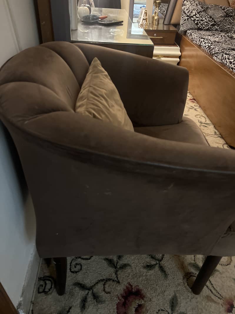 SOFA CHAIRS 2