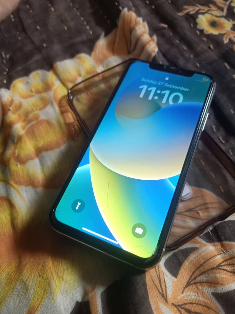 Apple iPhone X 1