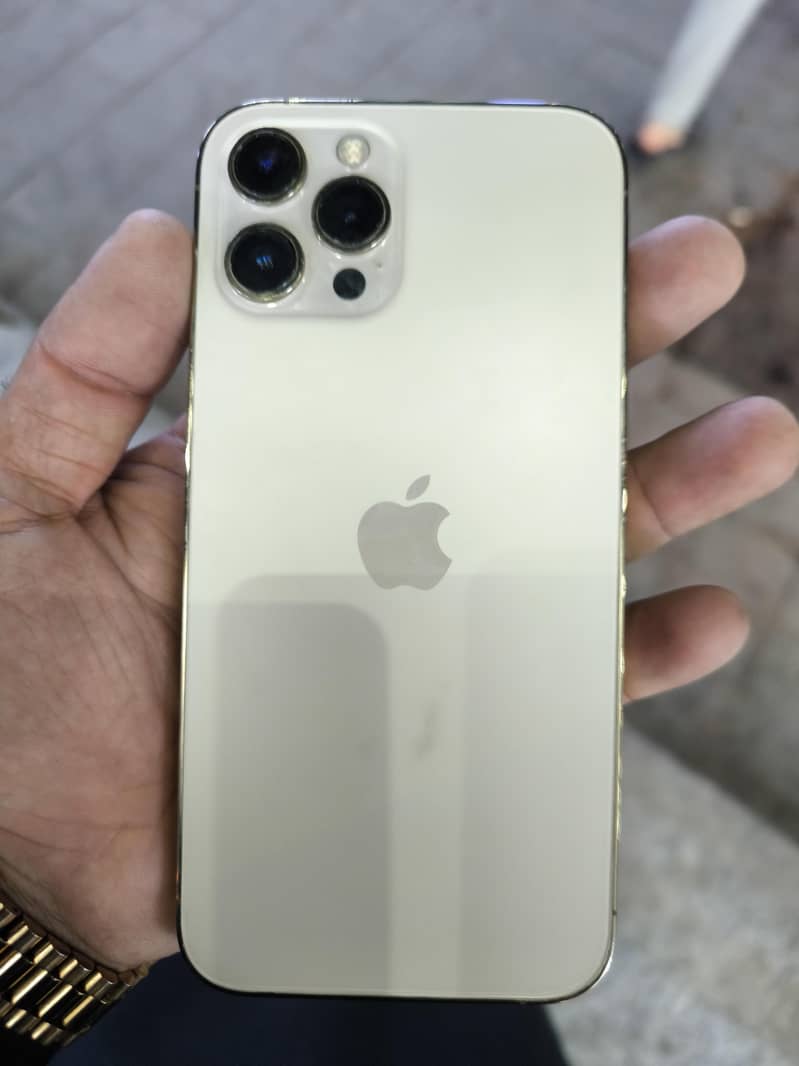Apple iPhone 12 Pro Max 5