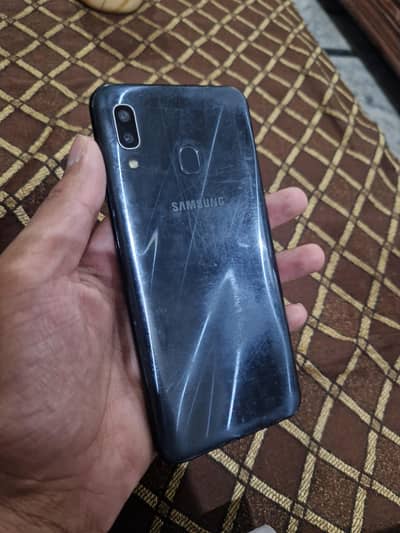 Samsung Mobile A30
