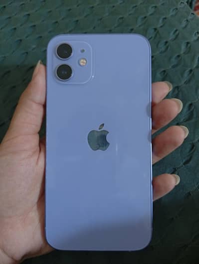 Apple iPhone 12