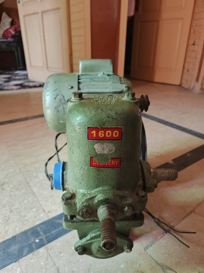 Donkey Pump 1600 0