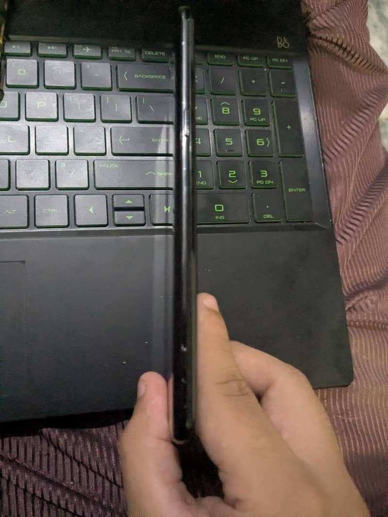 Samsung Mobile S8 Plus 8