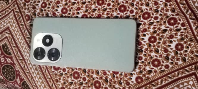 Tecno Spark 20C