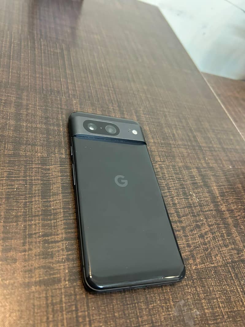 Google Pixel 8 2