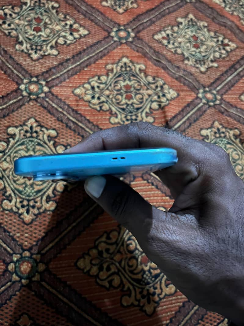 Infinix 3