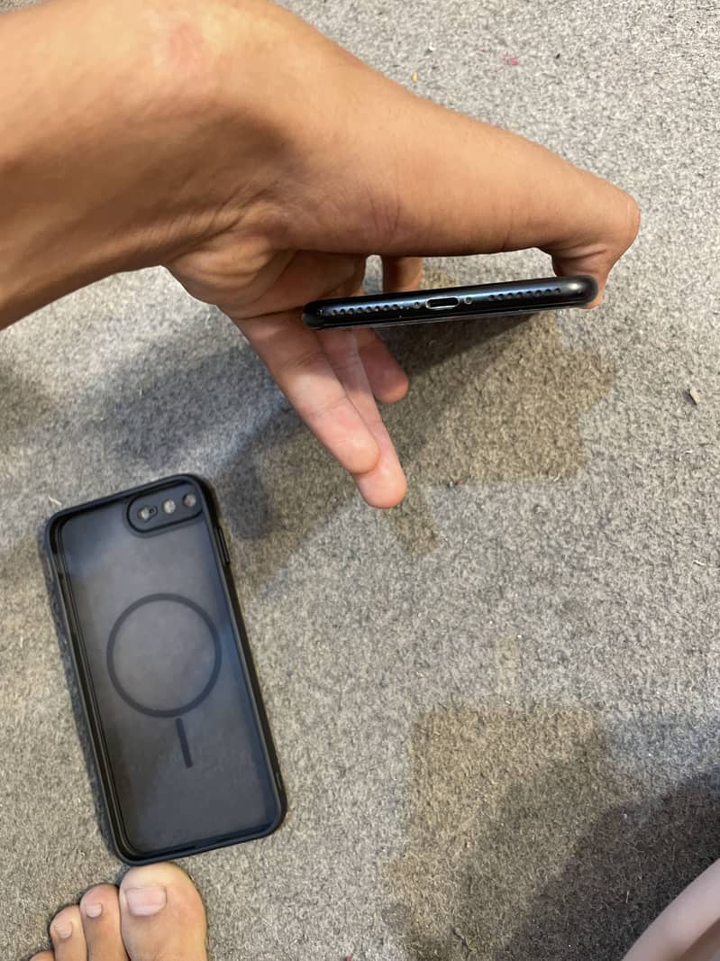 iPhone 7+ 2