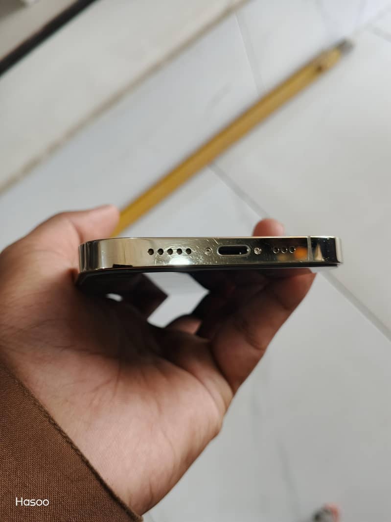 iphone 12 pro 3