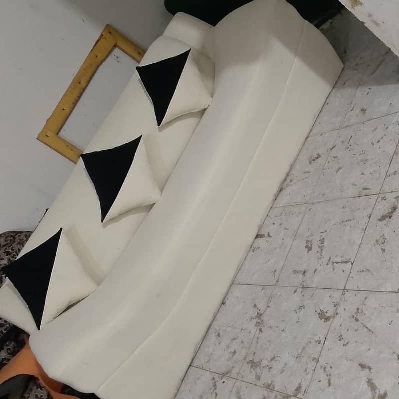 5 Seater Sofa Set 3