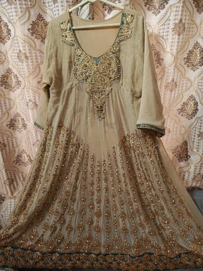 maxi  golden  and green  combination