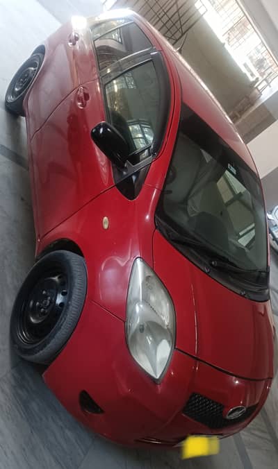 Vitz 1.0 P 2006 model