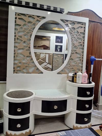 Deco furniture