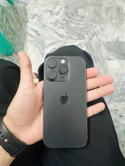 Apple iPhone 16 Pro