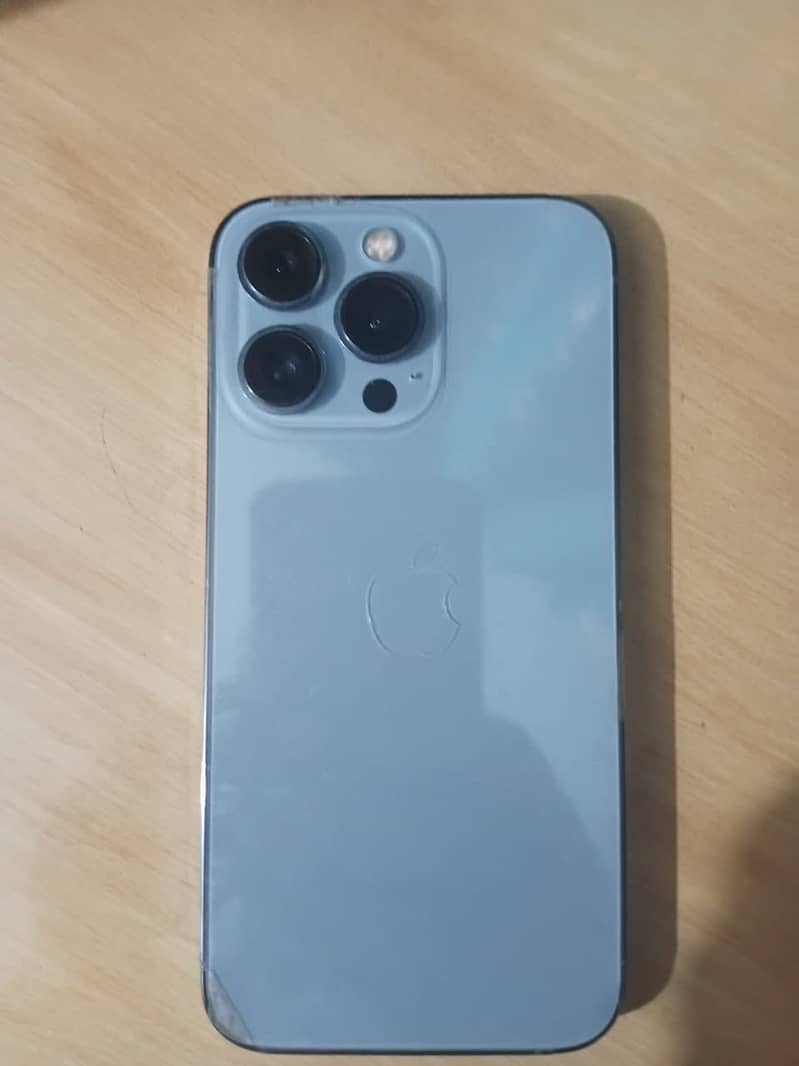 Apple iPhone 13 Pro 3