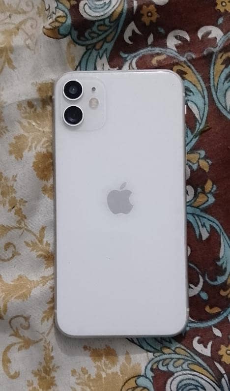 Apple iPhone 11 0