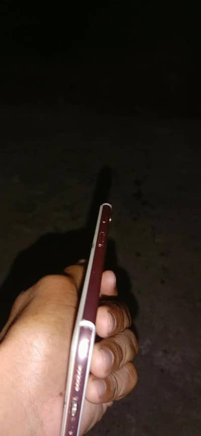 Apple iPhone 6S