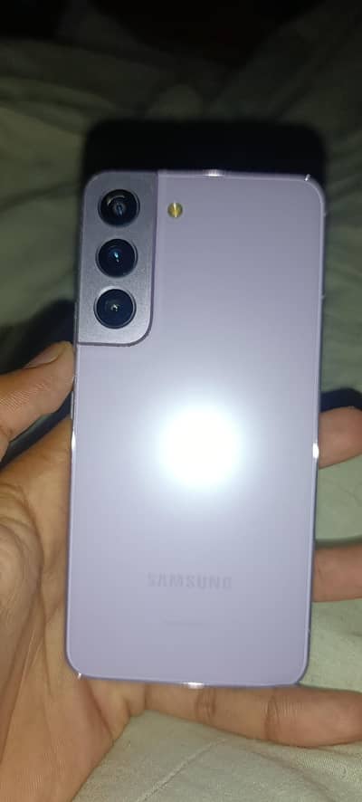Samsung Mobile S22