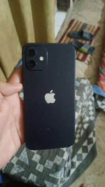 Apple iPhone 12
