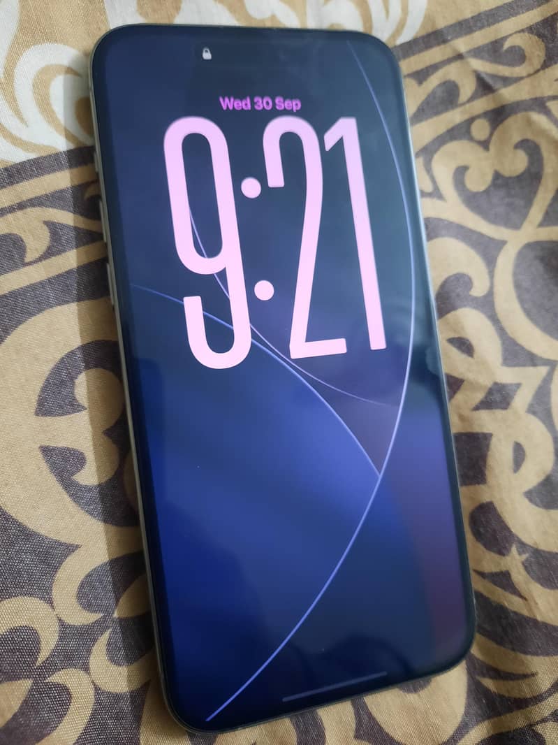 Apple iPhone 15 Pro Max 1