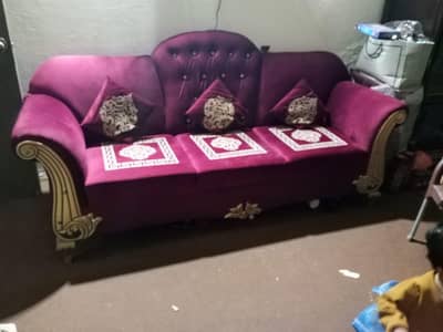 Beautiful 6 seetar sofa set