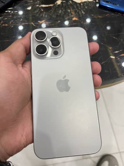 Apple iPhone 15 Pro Max