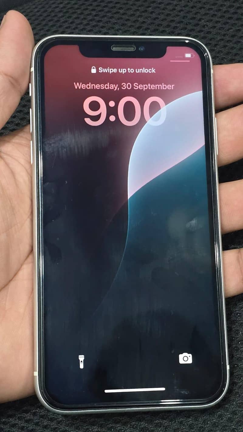 iPhone Xr 6
