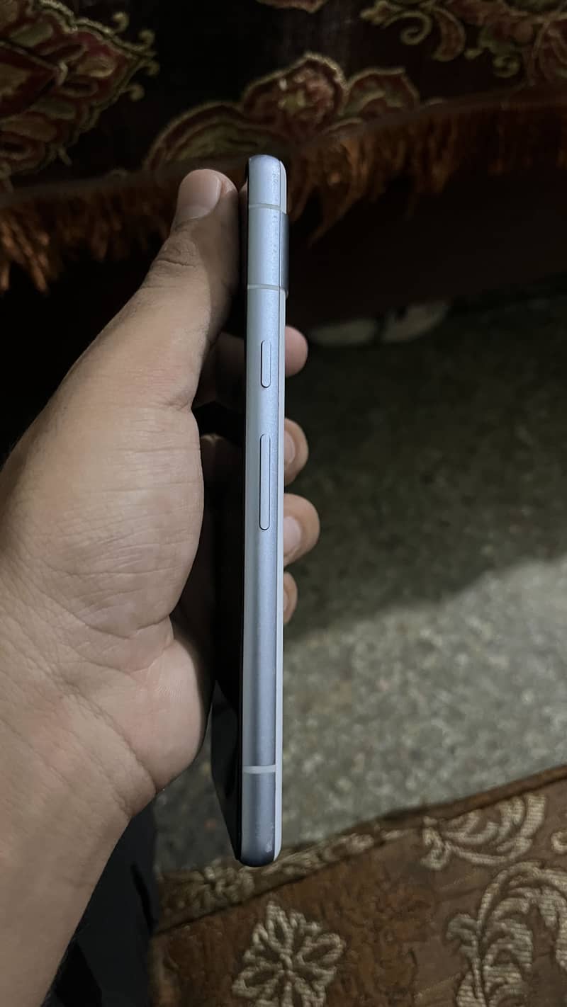 Google Pixel 7a 1