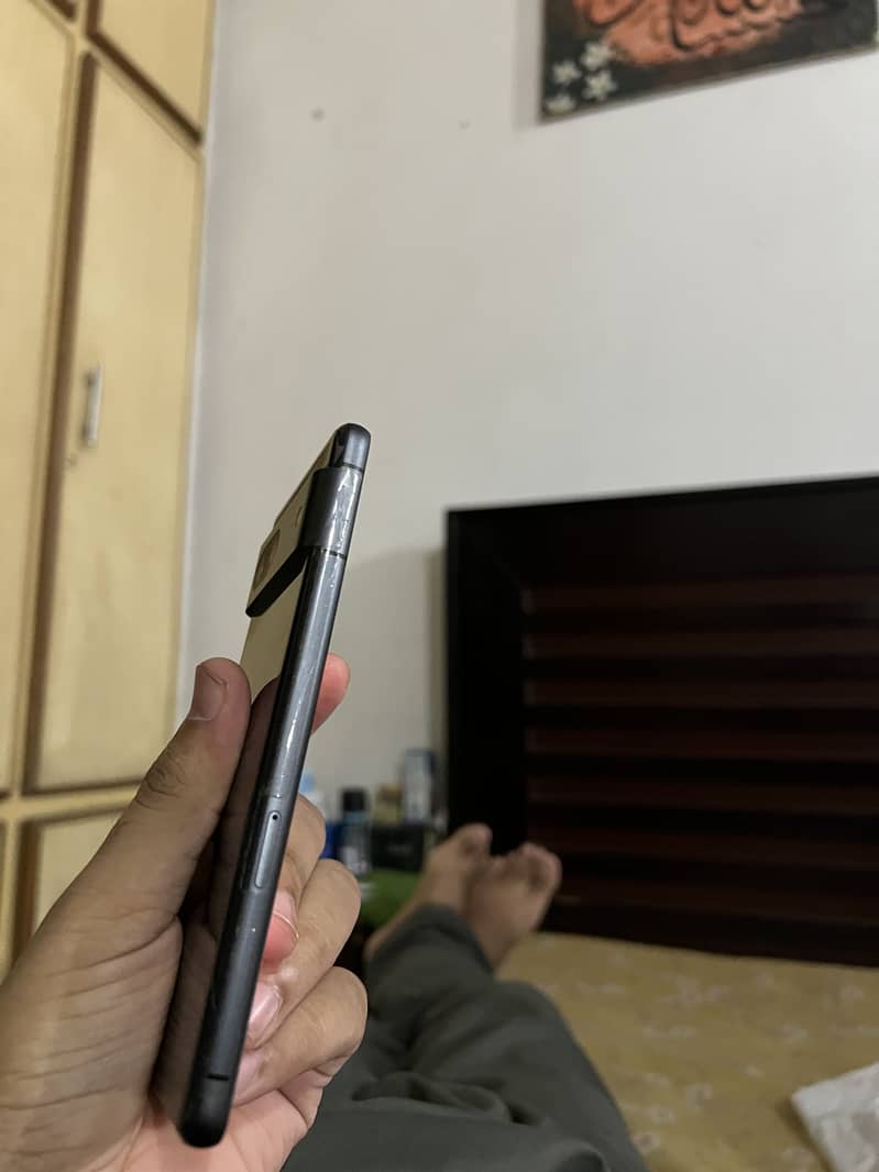 Google Pixel 7 4