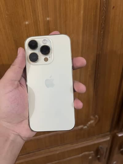 Apple iPhone 14 Pro