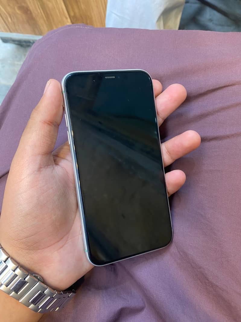 Apple iPhone 11 2