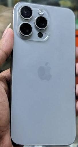 Apple iPhone 15 Pro Max