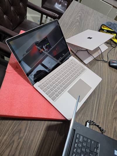 Microsoft surface 4 laptop core i7 11th