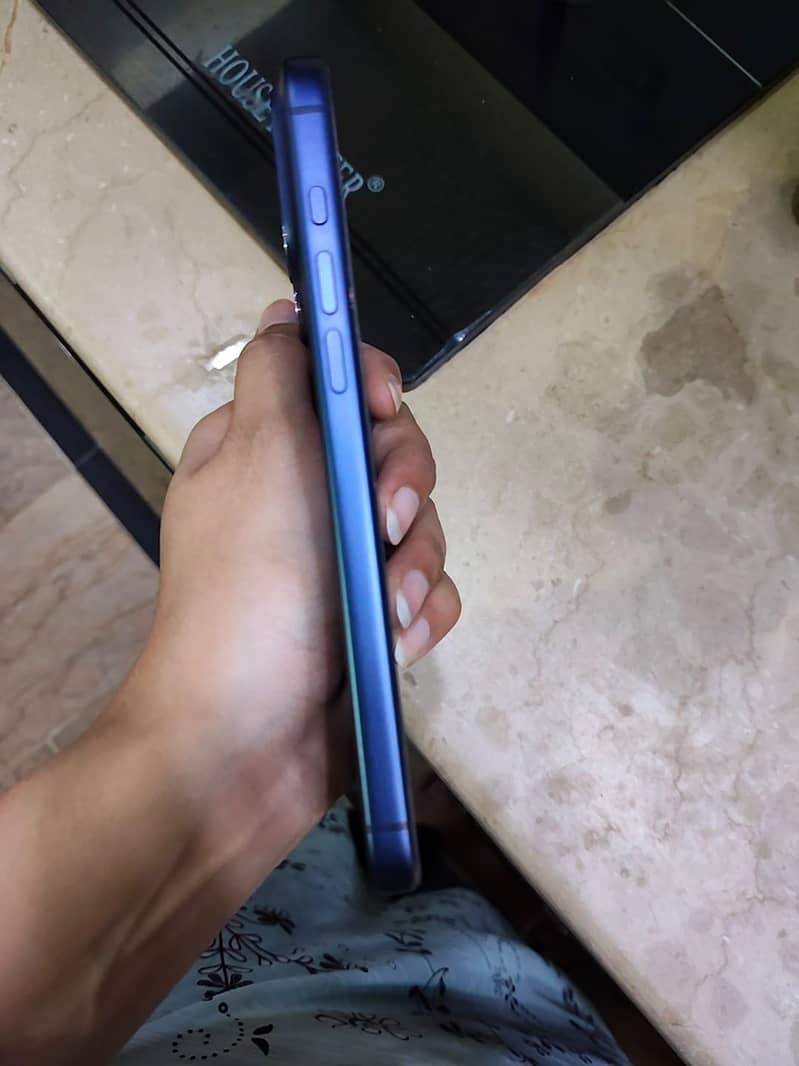 Apple iPhone 17 Pro Max 0