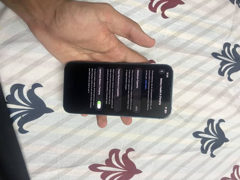 Apple iPhone 13 3