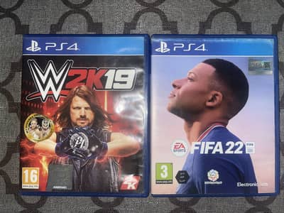 WWE 2K19 and FIFA 22 disc PlayStation 4