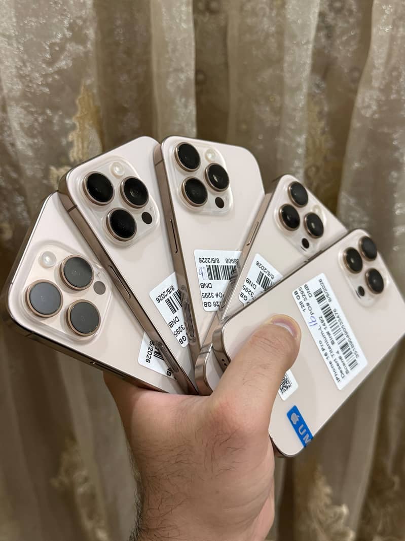 Apple iPhone 16 Pro 1