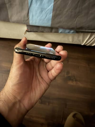 Apple iPhone Xs