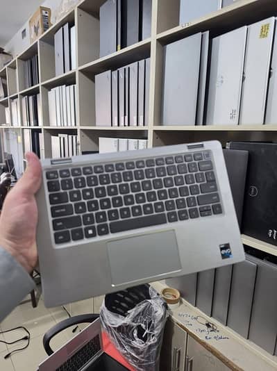 Dell latitude 7330 core i5 12th gen x360