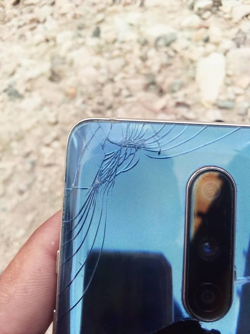One Plus 8 5G 1
