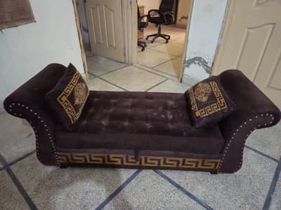 Dewan sofa for sale