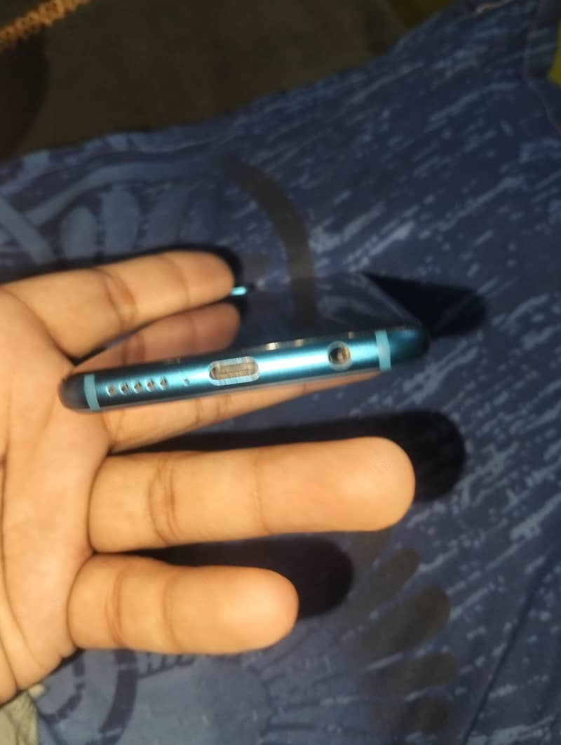 Honor 10 0