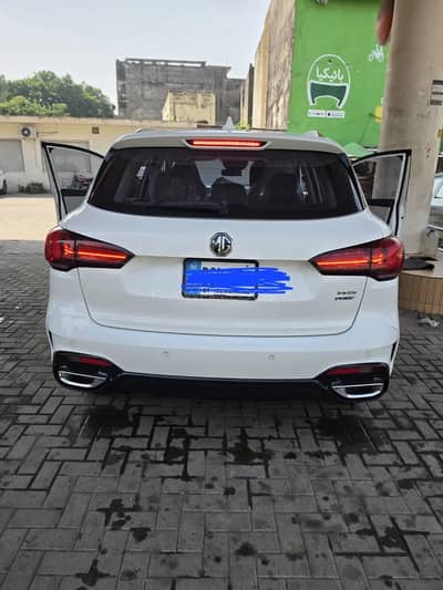 MG HS PHEV  2025