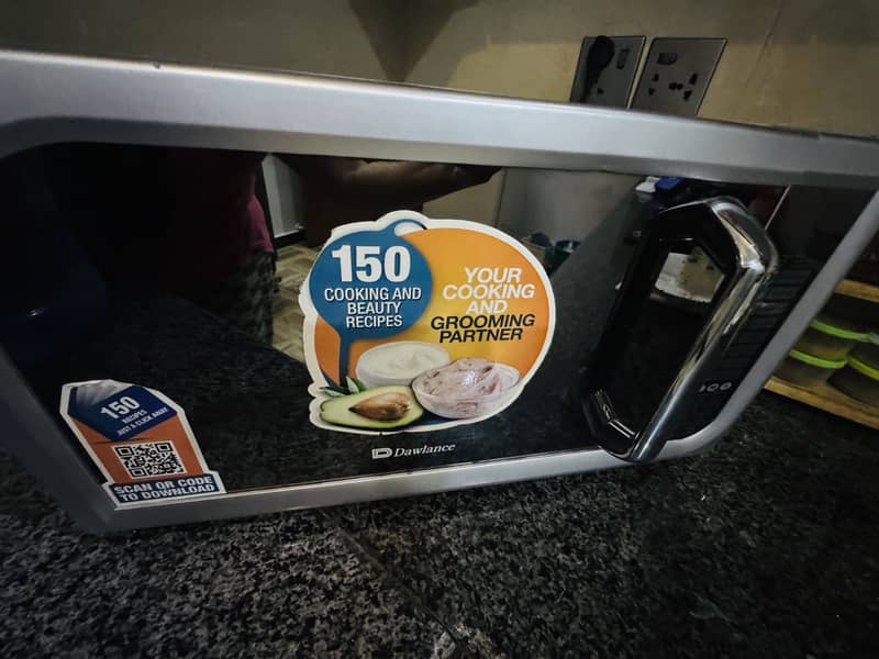 Microwave plus Baking oven 3