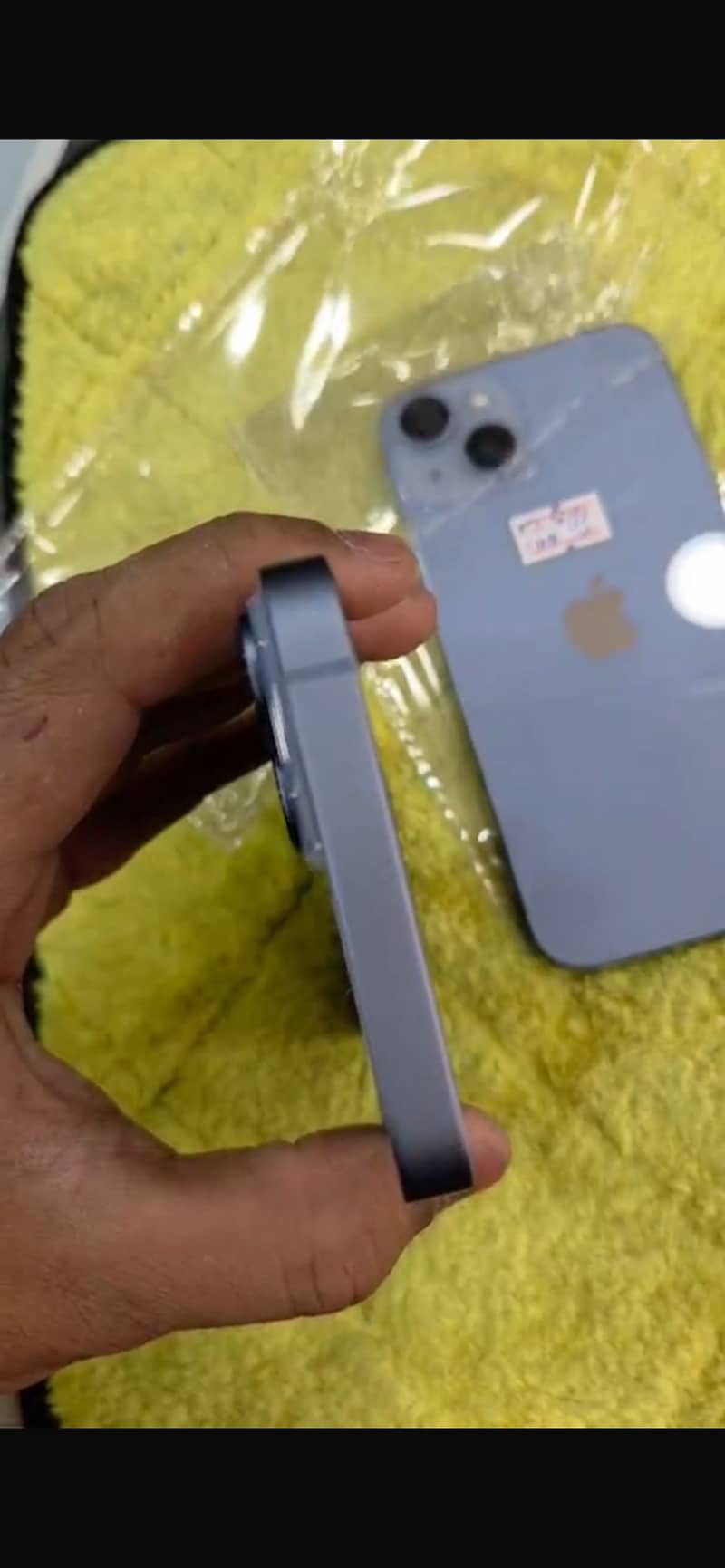 Apple iPhone 14 3