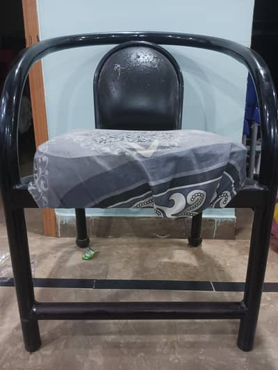 Heavy Metal Frame Chair / Office Visitor Chair
