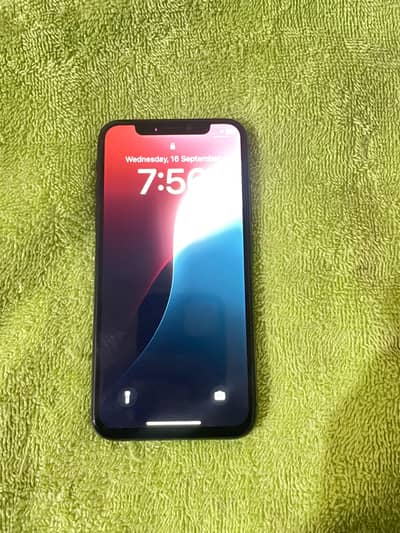 Apple iPhone XS