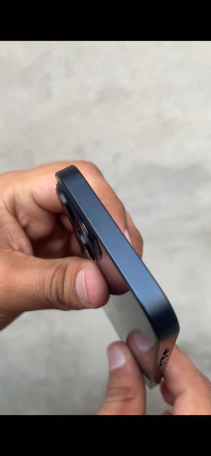 iPhone 13 3
